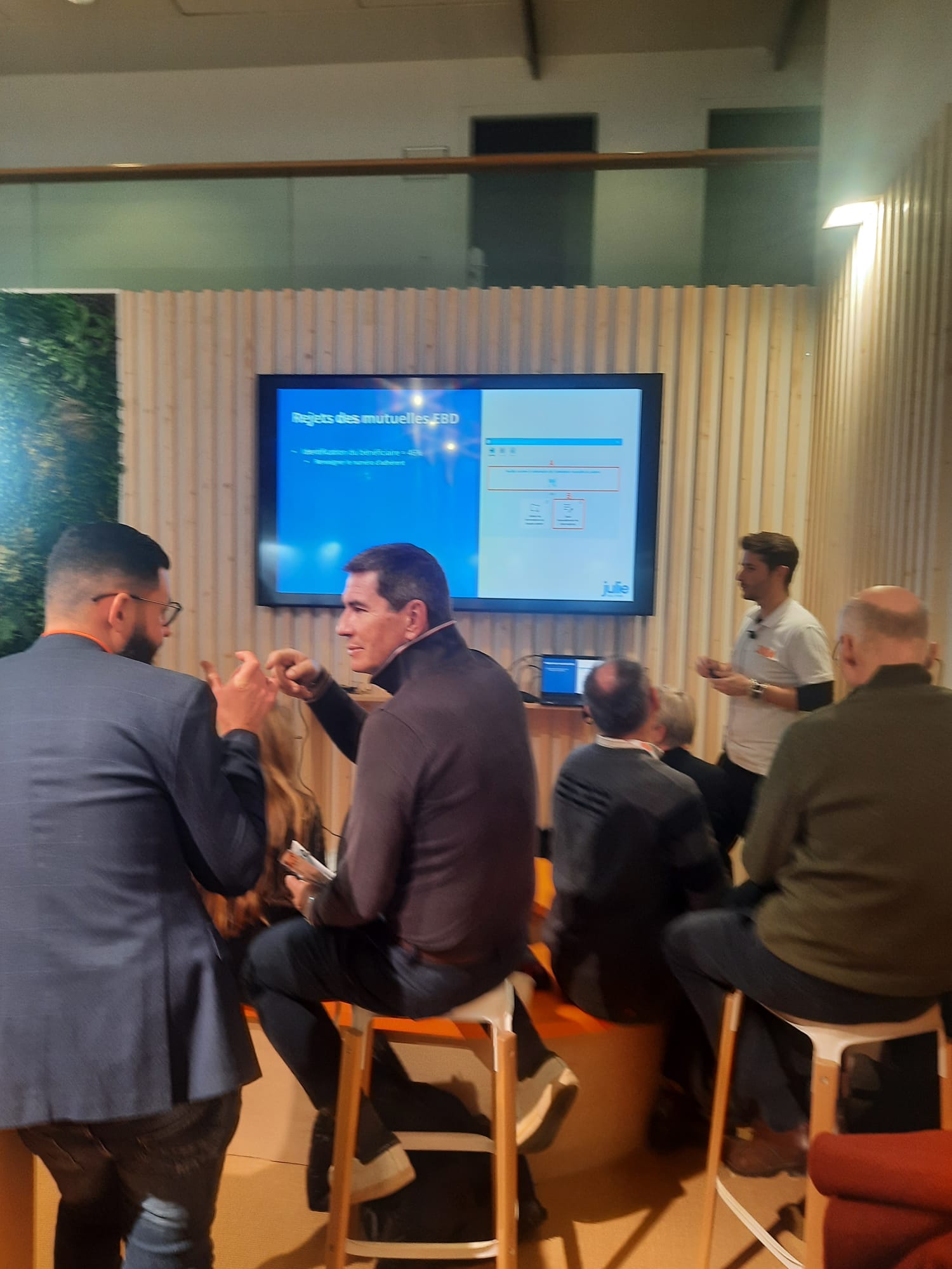 PHOTO-2025-11-26-10-43-24